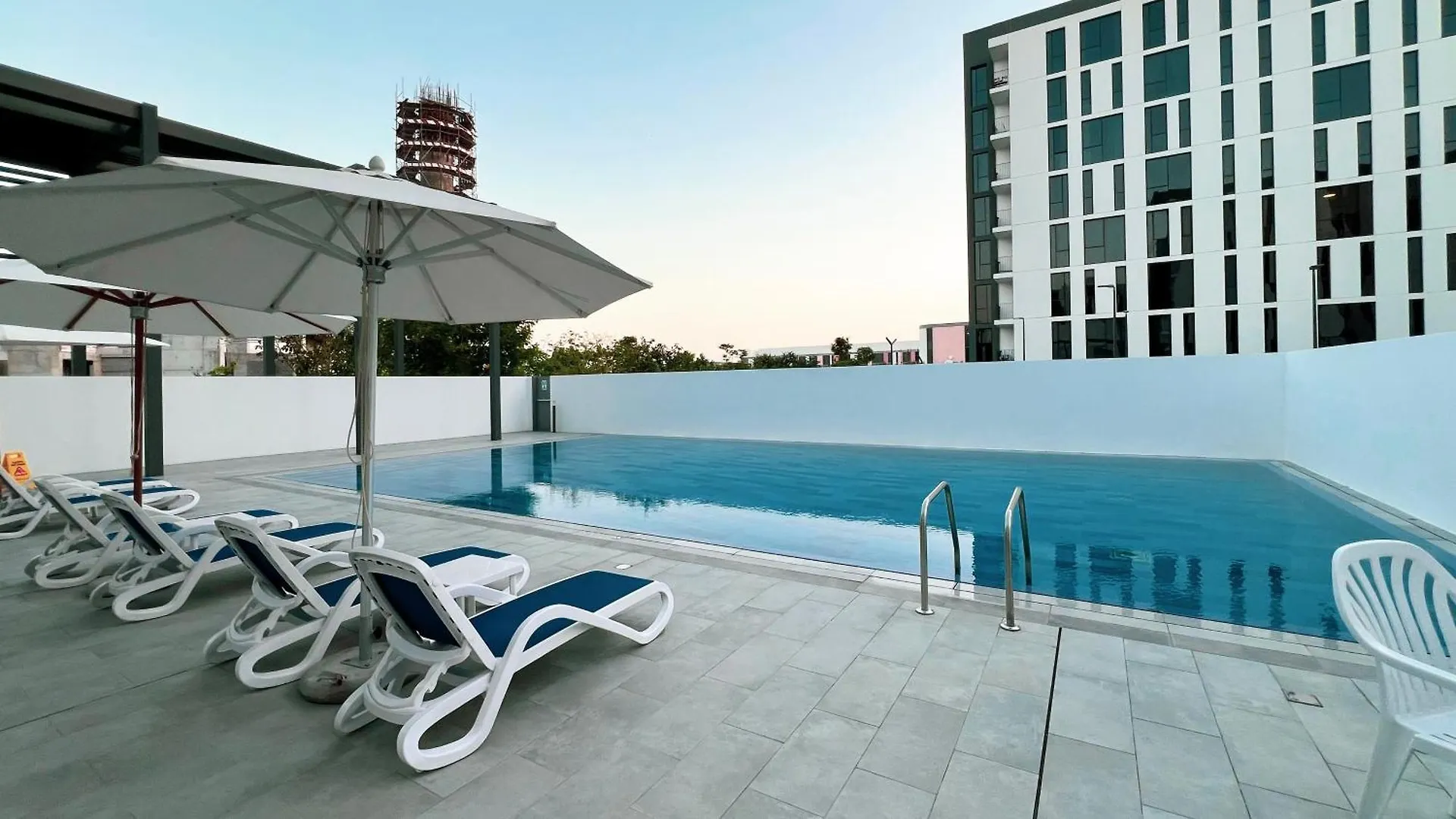Apartment Lavish Living In Al Jada By Blue Cloud Holidays Sharjah