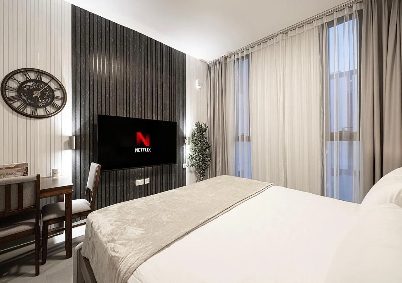 Lavish Living In Al Jada By Blue Cloud Holidays Sharjah